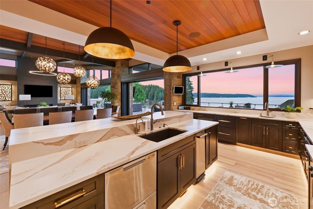 2854 Soundview Lane NW, Gig Harbor, WA 98335