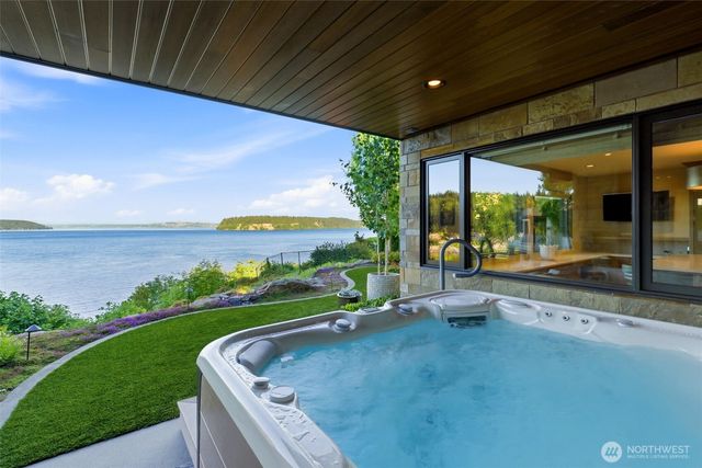 2854 Soundview Lane NW, Gig Harbor, WA 98335