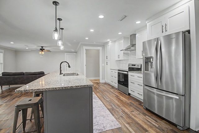 402 Cable Street, Headland, AL 36345