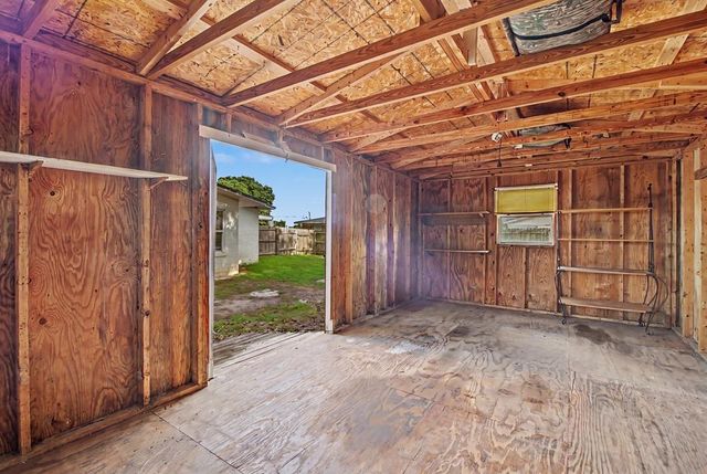 402 Cable Street, Headland, AL 36345