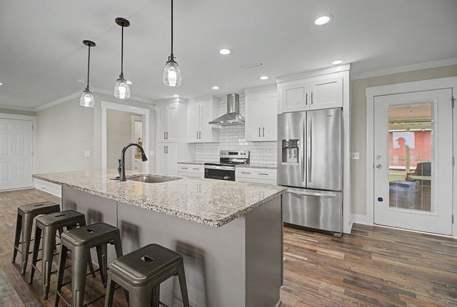 402 Cable Street, Headland, AL 36345