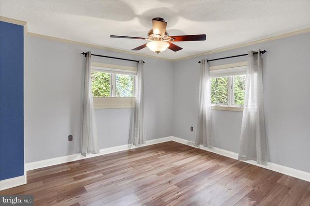 851 CADMUS RD, Pottstown, PA 19465