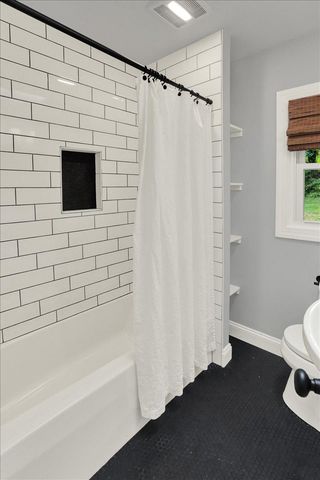 851 CADMUS RD, Pottstown, PA 19465