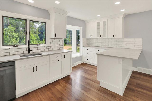 851 CADMUS RD, Pottstown, PA 19465