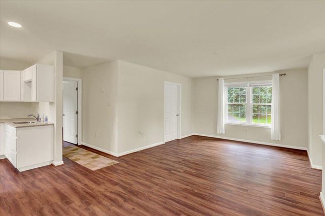 851 CADMUS RD, Pottstown, PA 19465