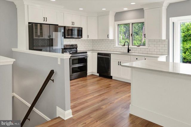 851 CADMUS RD, Pottstown, PA 19465