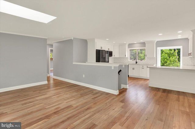 851 CADMUS RD, Pottstown, PA 19465