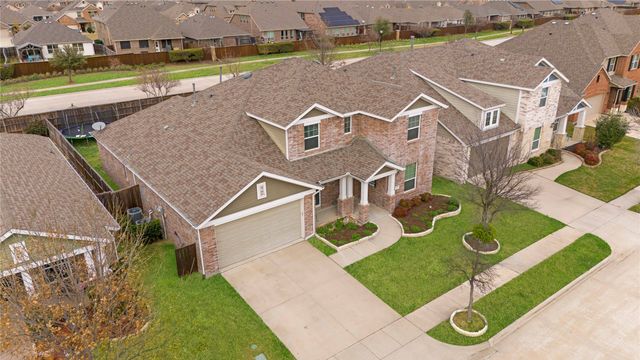 1721 Settlement Way, Aubrey, TX 76227