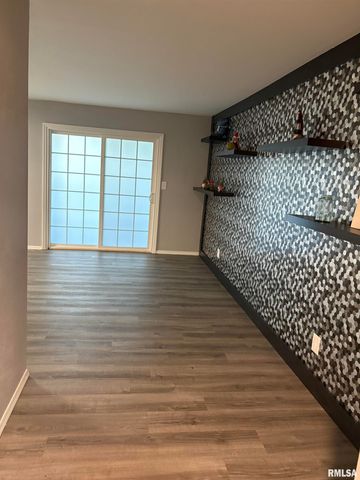 1901 Jeanette Ln Apt 3, Springfield, IL 62702