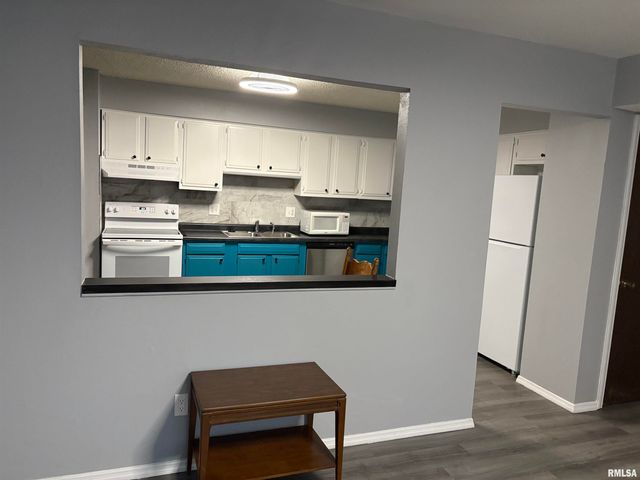 1901 Jeanette Ln Apt 3, Springfield, IL 62702