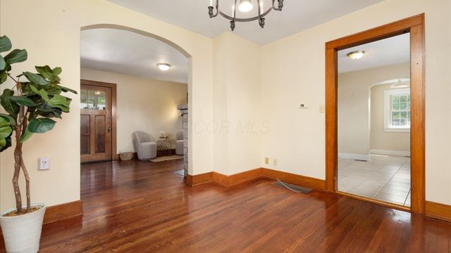 1195 W Main Street, Newark, OH 43055