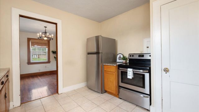 1195 W Main Street, Newark, OH 43055