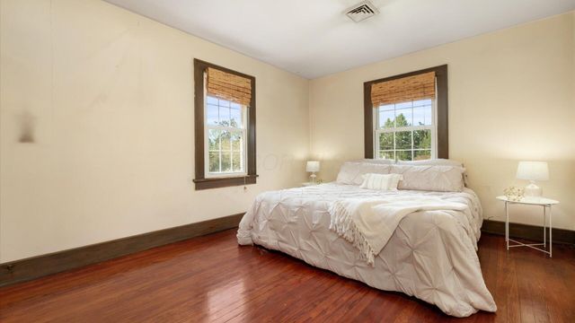 1195 W Main Street, Newark, OH 43055