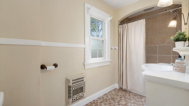 1195 W Main Street, Newark, OH 43055