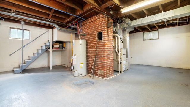 1195 W Main Street, Newark, OH 43055