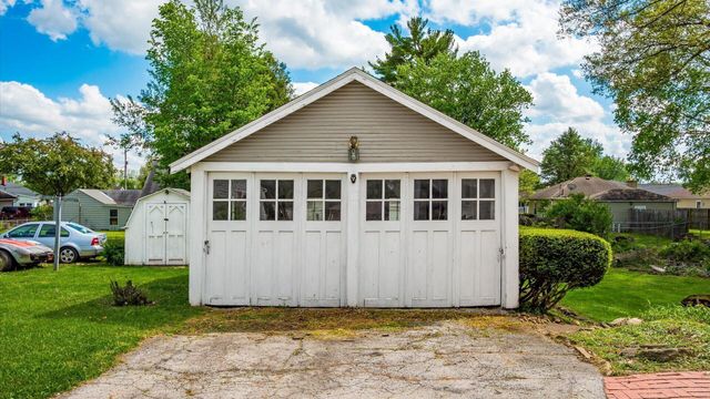 1195 W Main Street, Newark, OH 43055