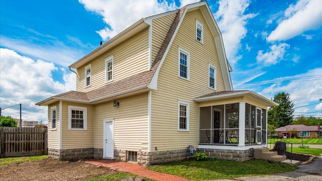 1195 W Main Street, Newark, OH 43055