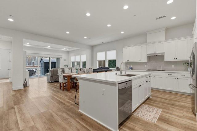 1130 Garcia, Hollister, CA 95023