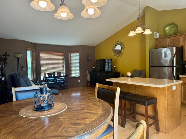 409 22nd Avenue N, Sartell, MN 56377