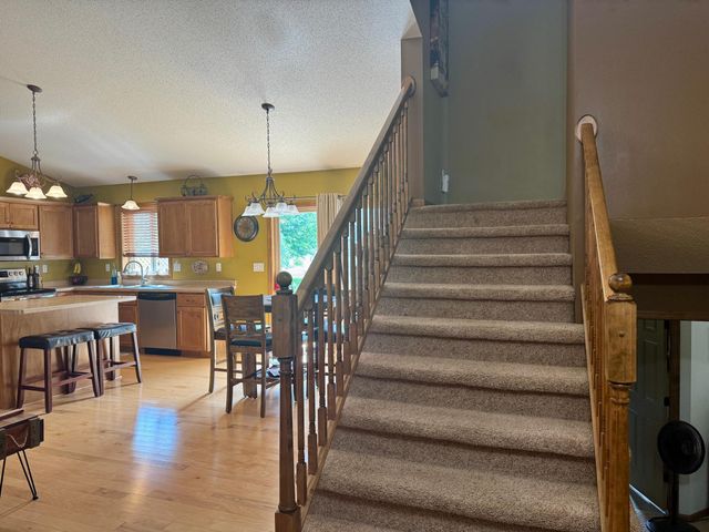 409 22nd Avenue N, Sartell, MN 56377