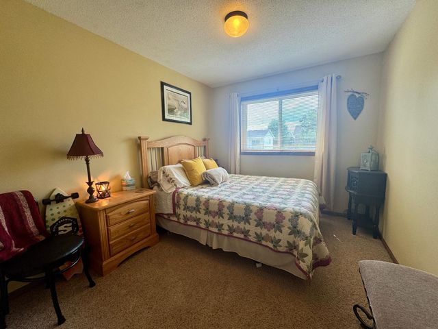 409 22nd Avenue N, Sartell, MN 56377