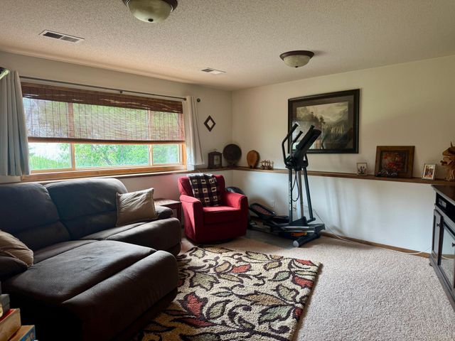 409 22nd Avenue N, Sartell, MN 56377