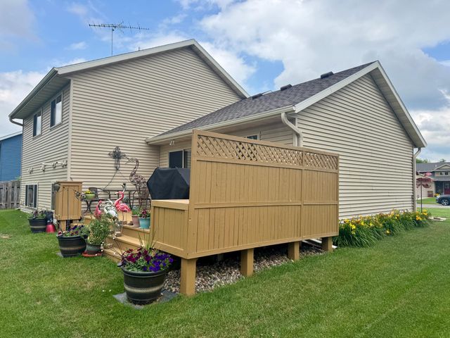 409 22nd Avenue N, Sartell, MN 56377