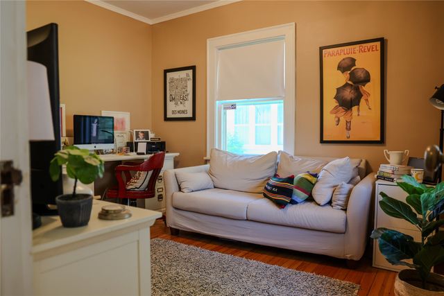 1541 48th Street, Des Moines, IA 50311
