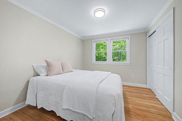 10 Fleetwood Drive, Norfolk, MA 02056