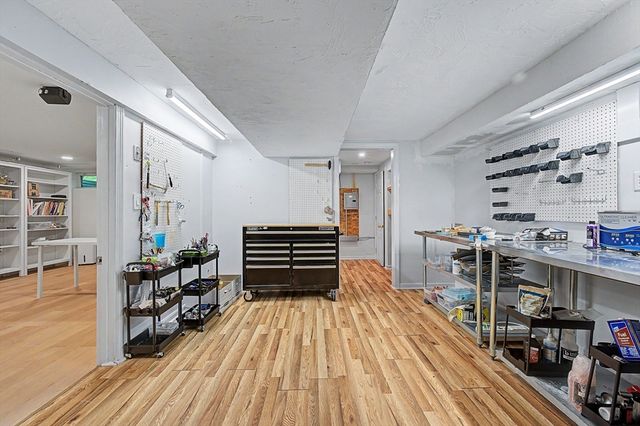 10 Fleetwood Drive, Norfolk, MA 02056