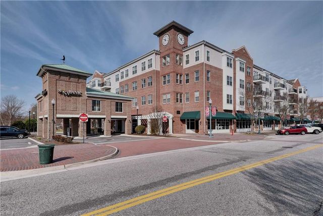 863 Wilmont LN, Newport News, VA 23608