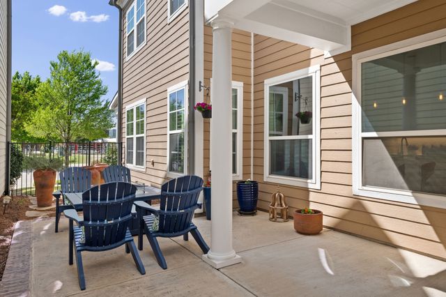 738 E Main Street, Coppell, TX 75019