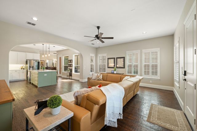 738 E Main Street, Coppell, TX 75019