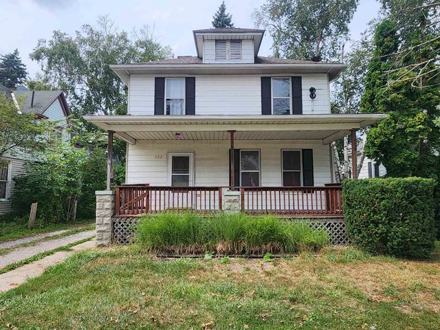 202 S Warner Street, Bay City, MI 48706