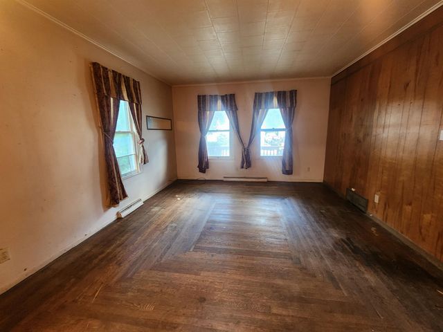 202 S Warner Street, Bay City, MI 48706