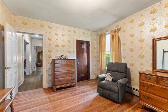 61 Nathanael Avenue, Pawtucket, RI 02860