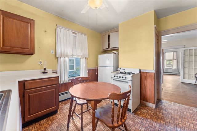 61 Nathanael Avenue, Pawtucket, RI 02860
