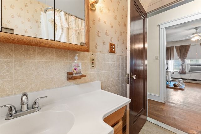 61 Nathanael Avenue, Pawtucket, RI 02860