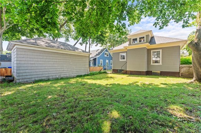 61 Nathanael Avenue, Pawtucket, RI 02860