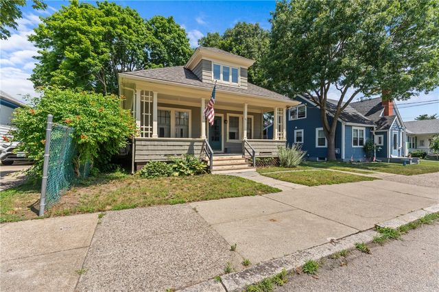 61 Nathanael Avenue, Pawtucket, RI 02860