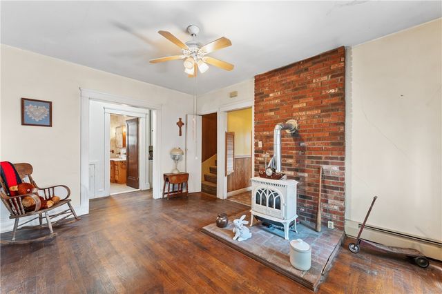 61 Nathanael Avenue, Pawtucket, RI 02860
