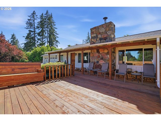 28884 HILLAIRE St, Eugene, OR 97402