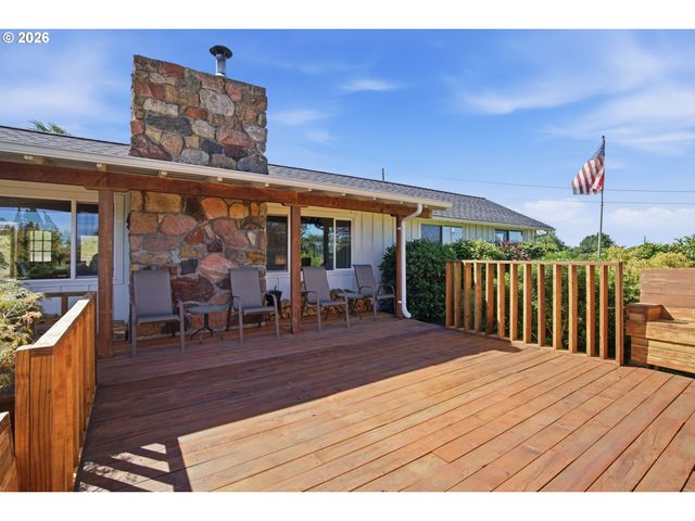 28884 HILLAIRE St, Eugene, OR 97402
