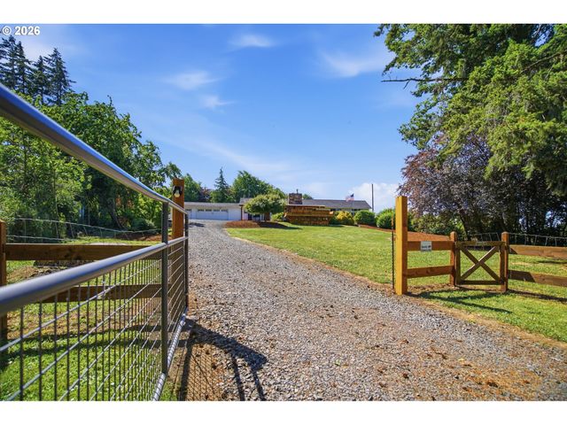 28884 HILLAIRE St, Eugene, OR 97402