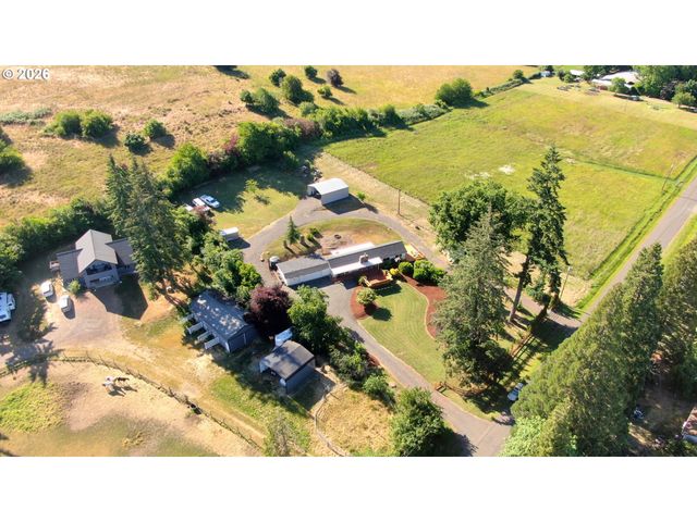 28884 HILLAIRE St, Eugene, OR 97402