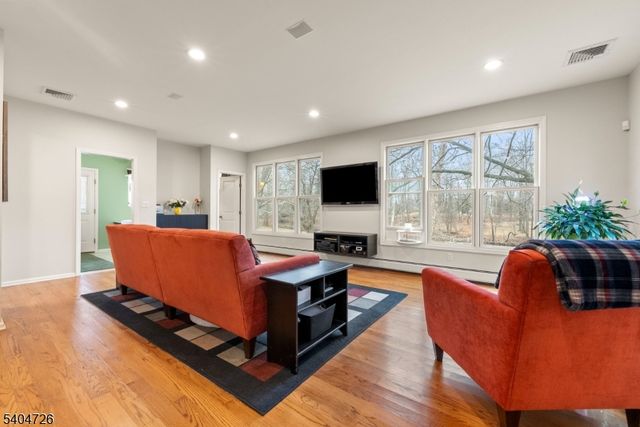 25 Morris Ave, Riverdale Boro, NJ 07457