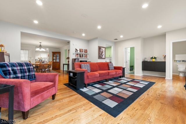 25 Morris Ave, Riverdale Boro, NJ 07457