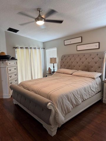 41430 ROGER GILES ROAD, Umatilla, FL 32784