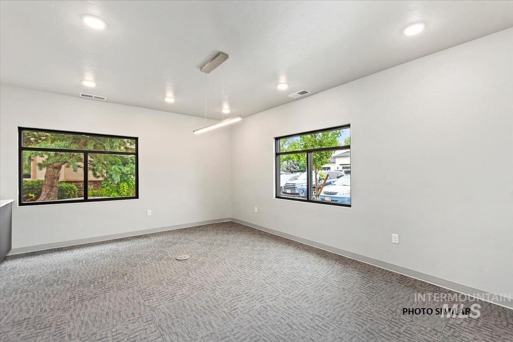 4735 N Summit Way, Meridian, ID 83646 photo 6