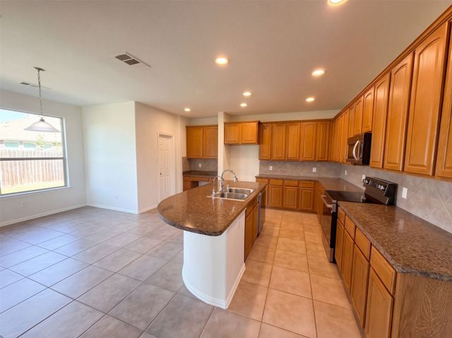 2030 Uvalde Drive, Forney, TX 75126